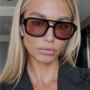 VEHLA Dixie Black/Toffee NIB